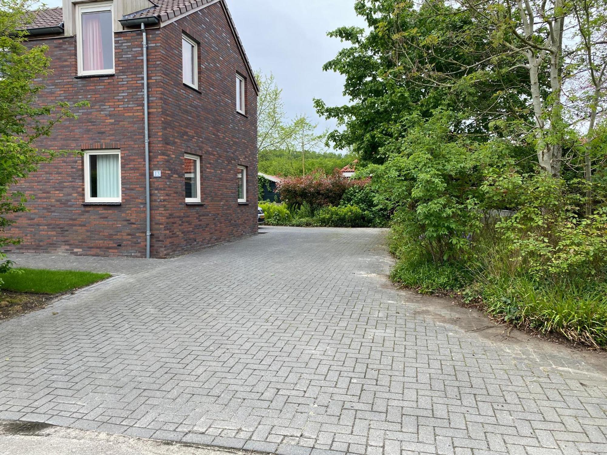 Villa Riverside Met Hottub, Eigen Aanlegsteiger, Zwemtrap, Trampoline En Kano'S Zeewolde Luaran gambar